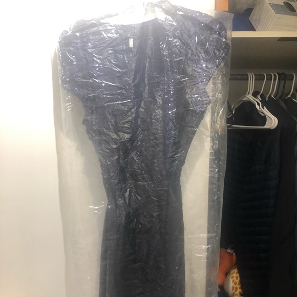 Navy Sequin wrap dress Sz L - Picture 8 of 10